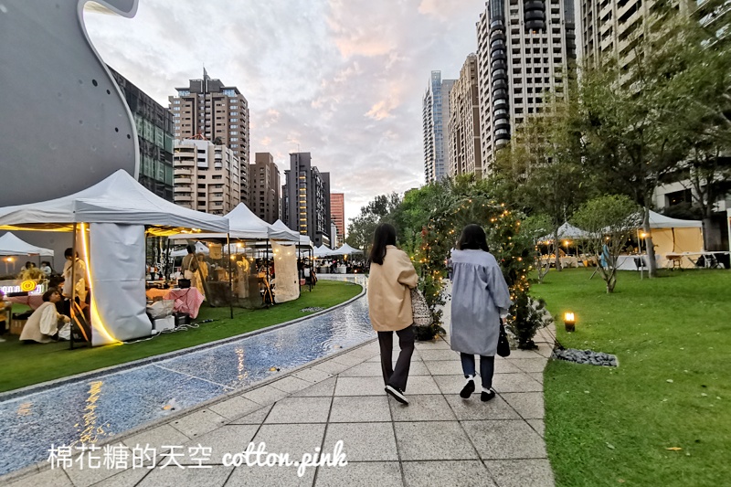 島作市集來到台中歌劇院小水道旁！活動只有三天～挑戰台中最美市集