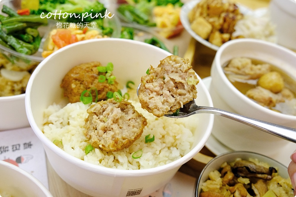 台中新店推薦|總舖師開店油飯、佛跳牆、手路菜吃起來！吉日起第一家就在漢口路
