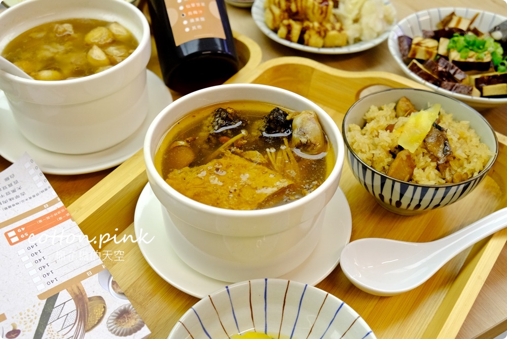 台中新店推薦|總舖師開店油飯、佛跳牆、手路菜吃起來！吉日起第一家就在漢口路