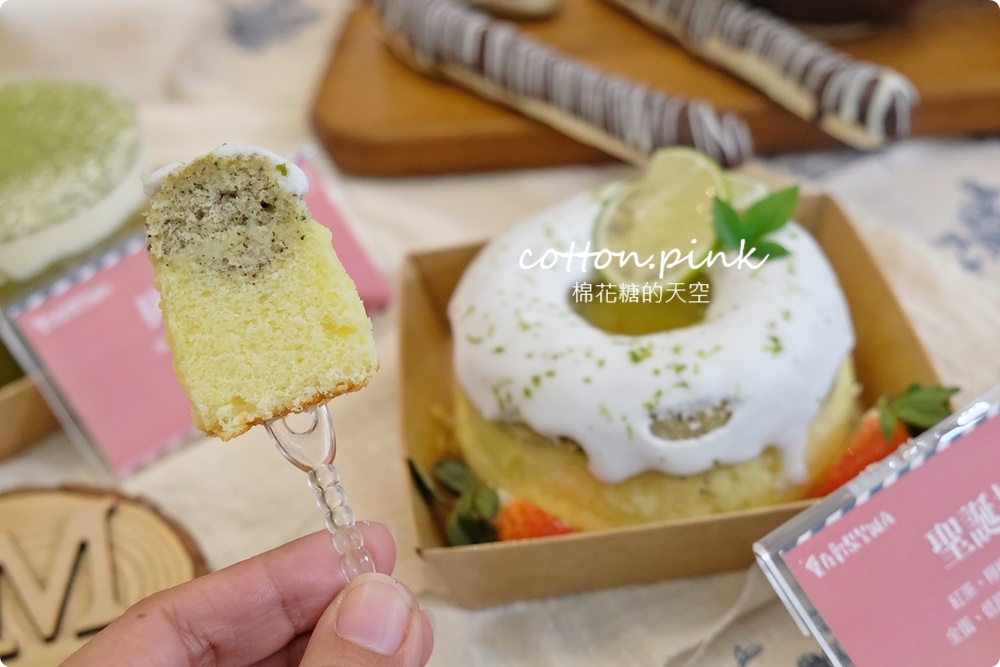 聖誕蛋糕甜點療癒上架！夢幻純白蛋糕、薑餅人～滿滿草莓蛋糕也不能錯過