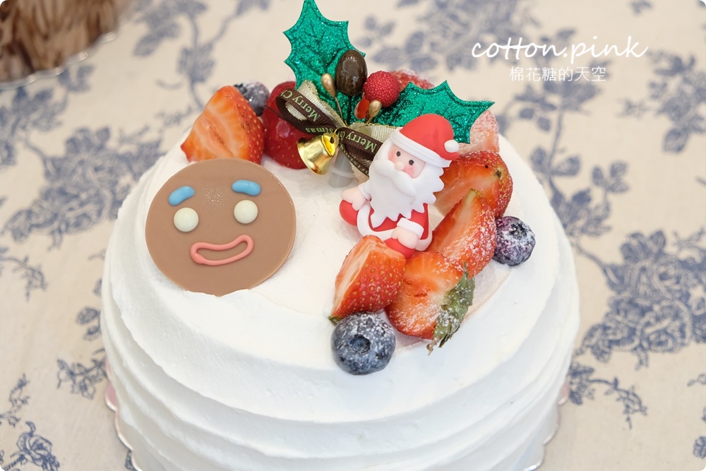 聖誕蛋糕甜點療癒上架！夢幻純白蛋糕、薑餅人～滿滿草莓蛋糕也不能錯過