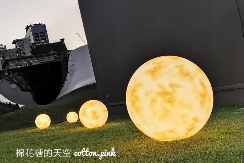 台中國家歌劇院空中花園三兔萌翻天！IG、臉書拍翻了～