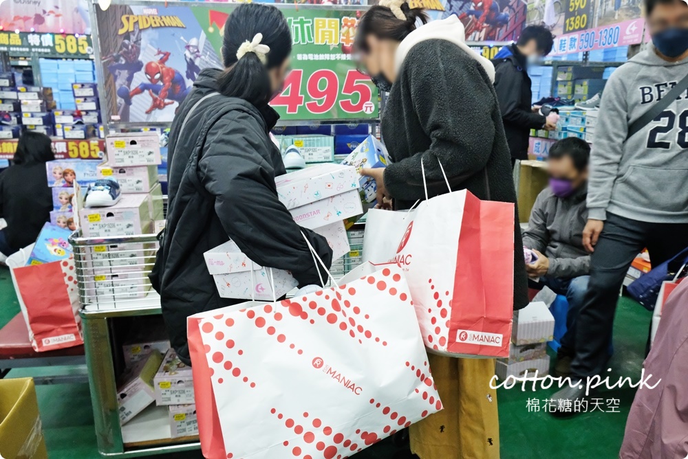 過年換新鞋！台中在地鞋廠年終感謝祭甜甜價！童鞋、布鞋、運動鞋買一送一快來搶