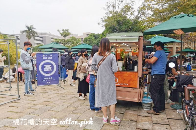 台中二手市集爆人氣～蚤物盛典現場超多銅板價商品可以來挖寶！