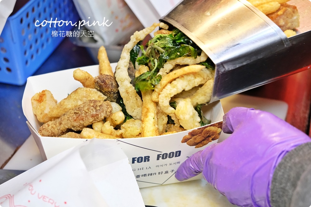台中鹹酥雞推薦|徐家鹹酥雞香酥口感太迷人，少見蛋餅皮、黑輪片必點