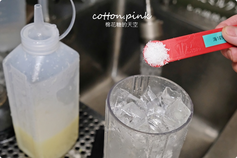 逢甲最新好喝飲料|點茶三昧獨家茶條奶茶濃郁推薦！總店就在中美街