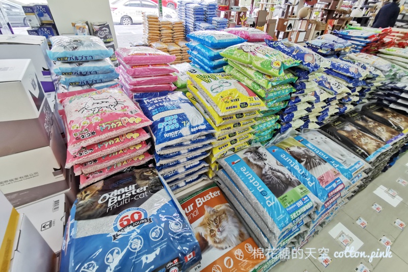 大型寵物用品店新開幕！網路推薦平價好買～老地方來去逛起來