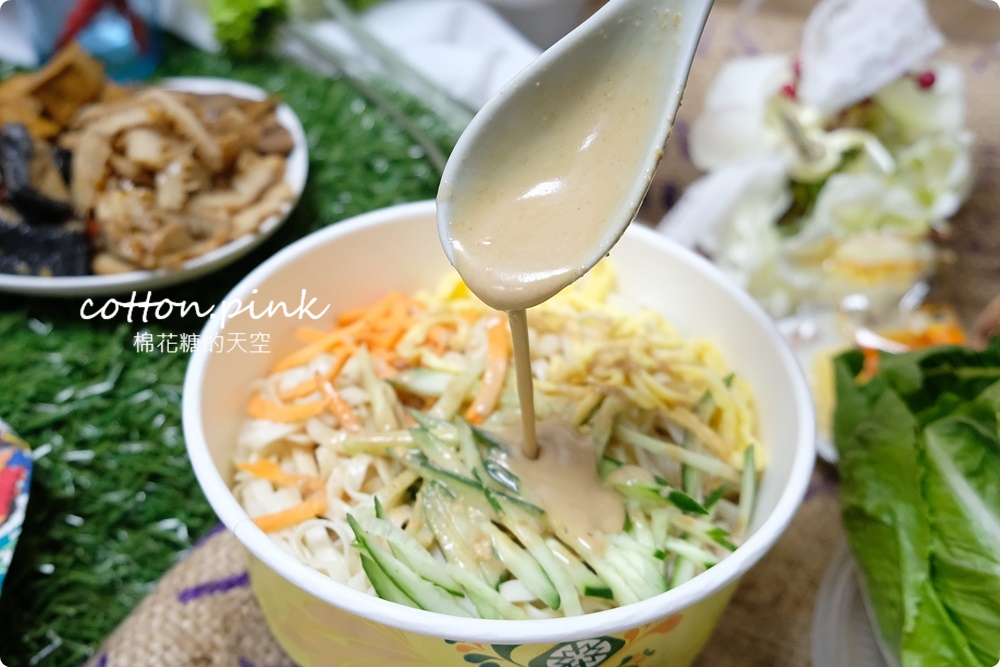 台中滷味這家很特別！少見白滷橄欖屋滷味吃得到～眷村白涼麵也大推