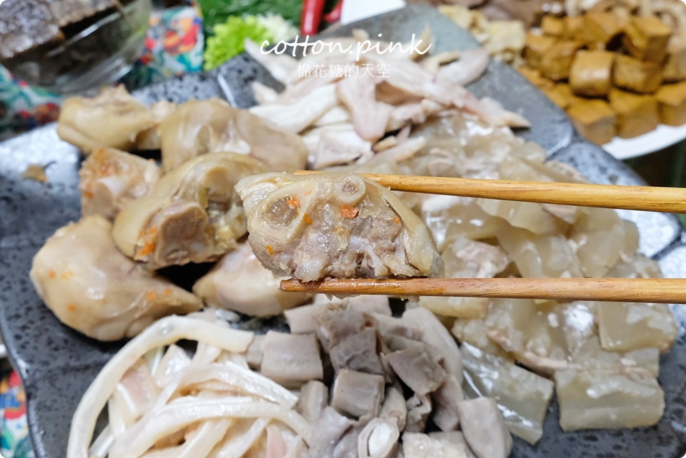 台中滷味這家很特別！少見白滷橄欖屋滷味吃得到～眷村白涼麵也大推