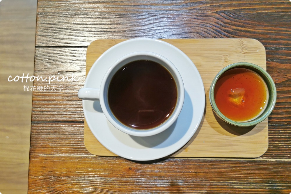 沙鹿低調咖啡網路評價高，榮咖啡沒有華麗裝潢～巴斯克蛋糕一吃著迷