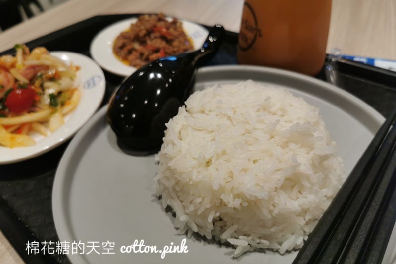 台中第一家Siam Siam泰式自助餐進駐百貨！一個人吃泰式可以考慮～