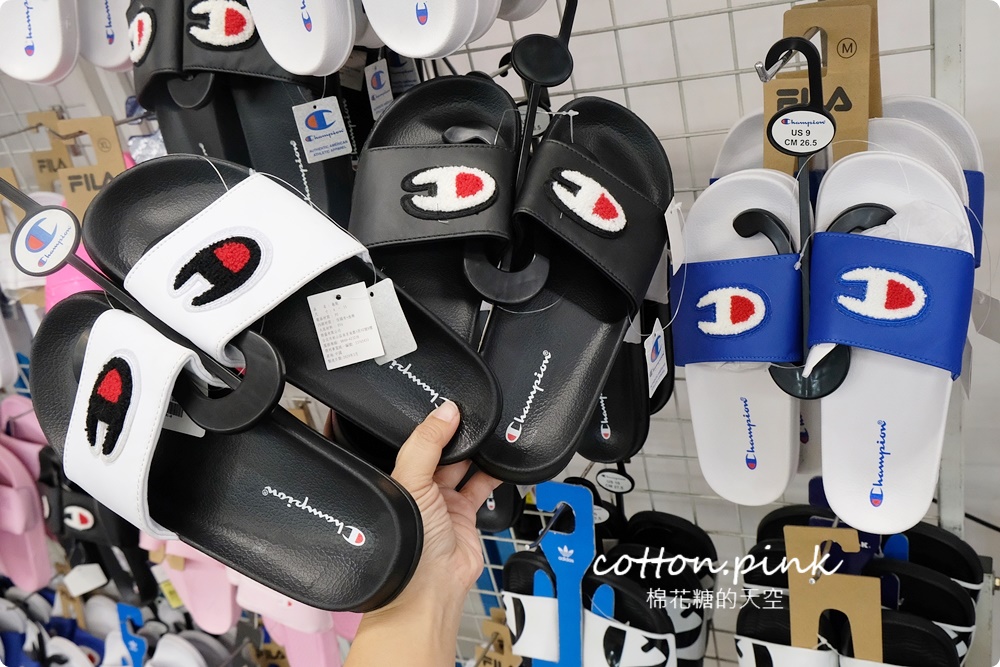 品牌運動鞋零碼特賣超級甜甜價！卡通童鞋、運動拖鞋不買搥心肝