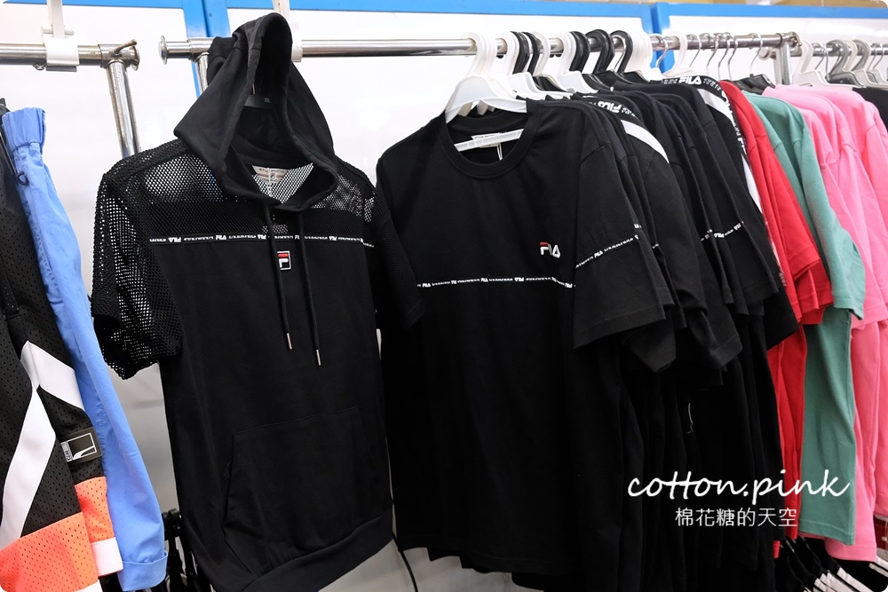 品牌運動鞋零碼特賣超級甜甜價！卡通童鞋、運動拖鞋不買搥心肝