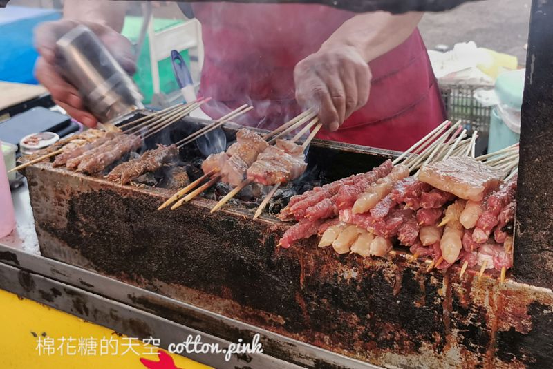台中四張犁夜市一週只有一天！在地人必吃攻略快收藏
