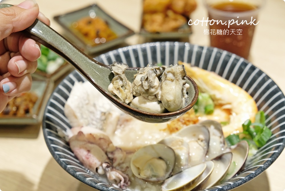 逢甲最新開幕！粥大福雞湯粥超香濃，油條、蔥花、紅茶無限量吃到飽