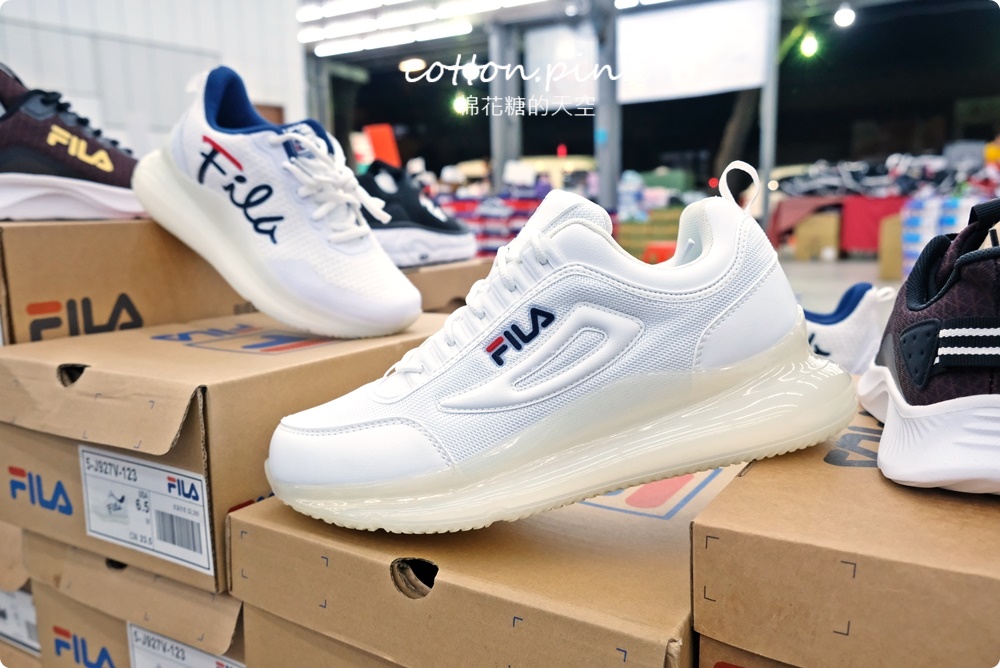 品牌運動鞋開倉特賣！卡通童鞋200元、運動拖鞋2雙300元～倉庫鞋款更齊全！