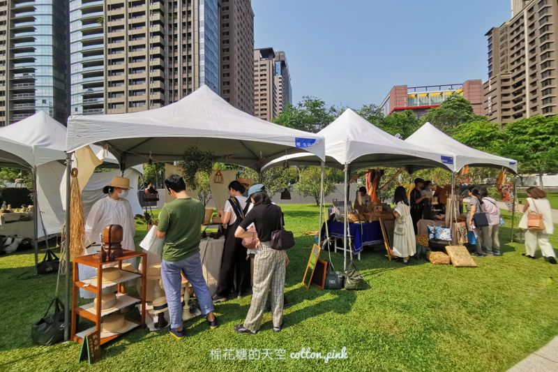 島作市集來到台中歌劇院小水道旁！活動只有三天～挑戰台中最美市集