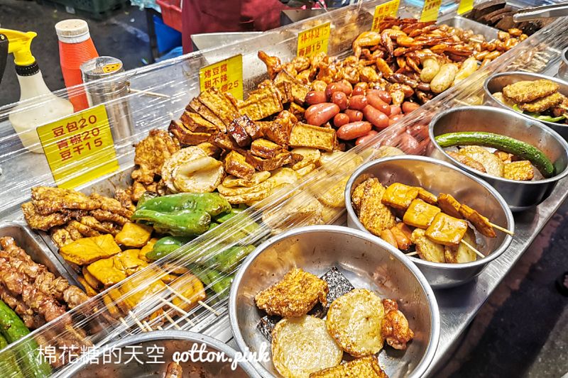 週二限定頭家厝夜市～京饡蜜汁碳烤超人氣！每一種都想吃