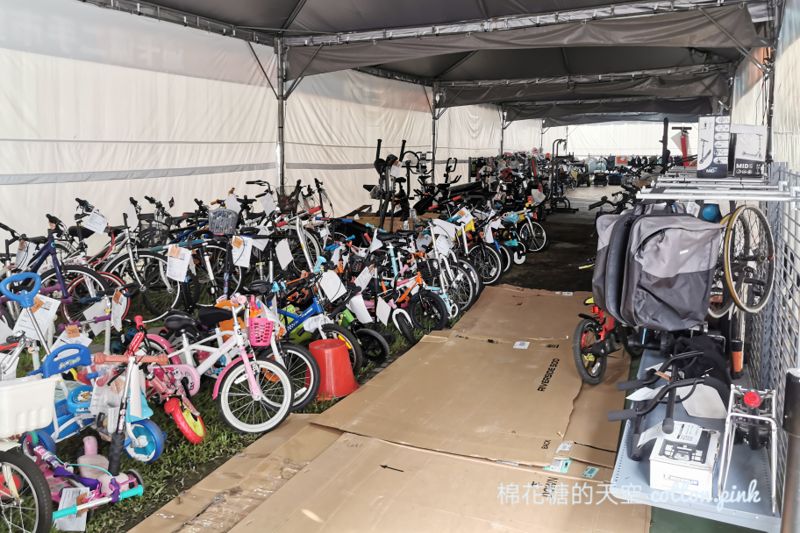 台中二手市集這裡純運動風！迪卡儂運動用品二手市集露營用品也有喔