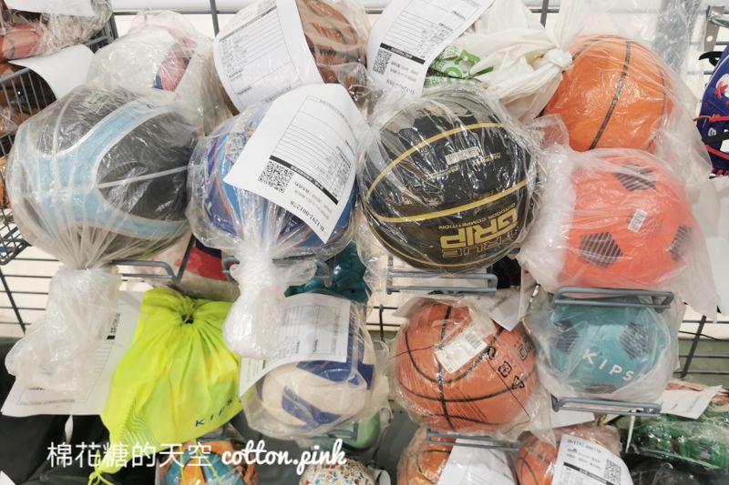 台中二手市集這裡純運動風！迪卡儂運動用品二手市集露營用品也有喔