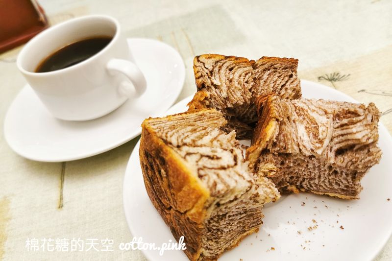台中簡餐這家好神秘！不是在地人介紹還真不敢走進麗坊簡餐～