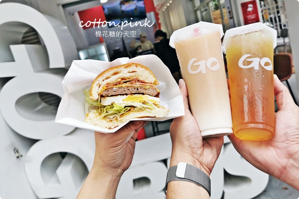 台中最新早午餐-GOGOBUS開到台中啦！奶酥厚片、炒泡麵必點！