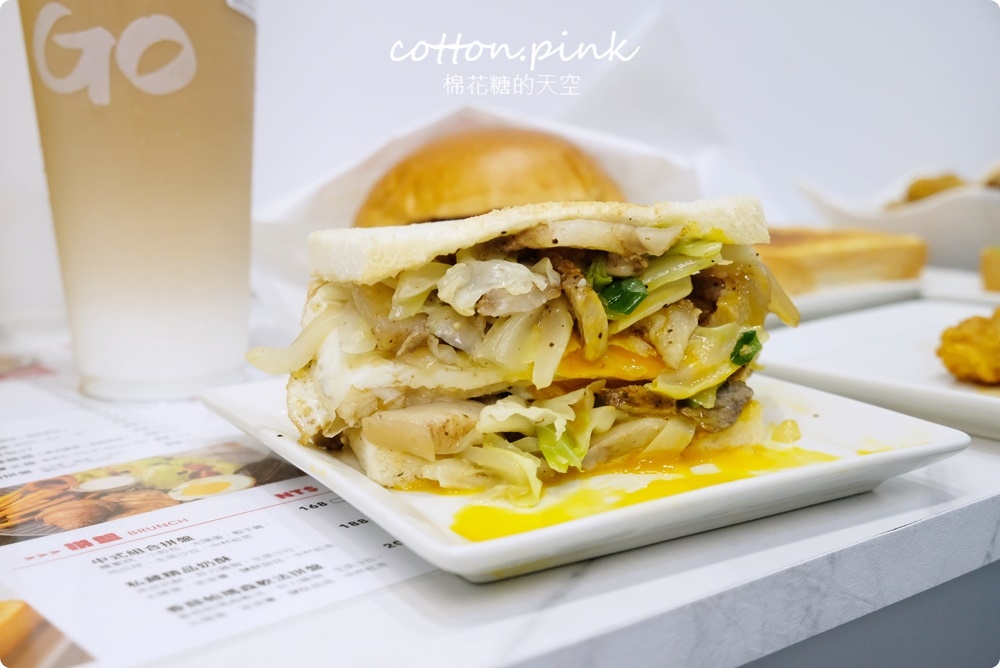 台中最新早午餐-GOGOBUS開到台中啦！奶酥厚片、炒泡麵必點！