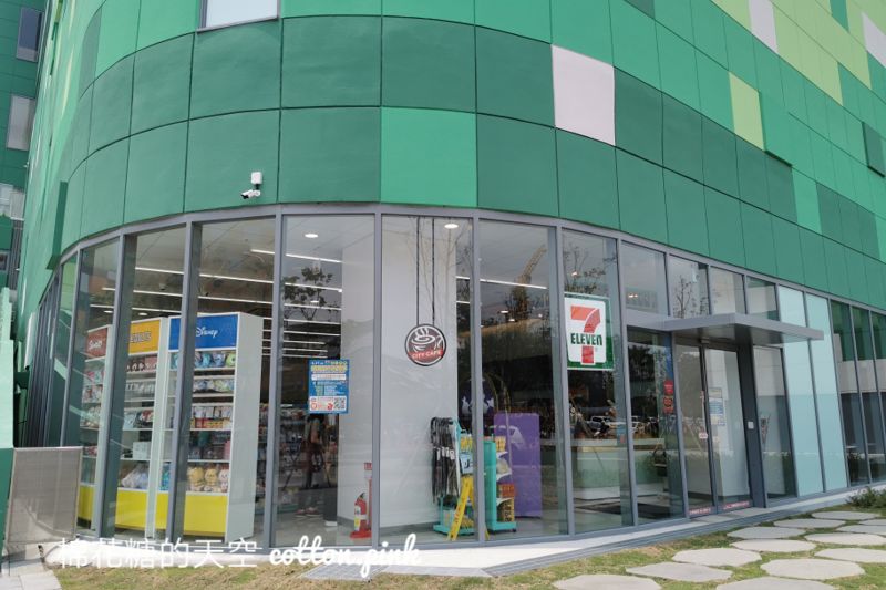 台中第一家自助洗衣7-11小七開幕啦！還有寵物洗衣烘衣機