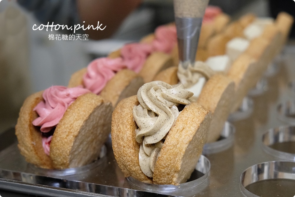 台中伴手禮|UniPie達克瓦茲內餡美得像朵花、蝴蝶酥一盒雙味！