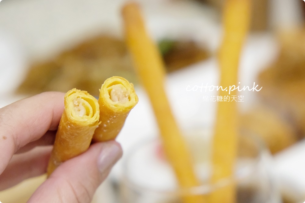 台中港式餐廳推薦|龍富貴茶餐廳就在向上路～不只港點還有手路菜