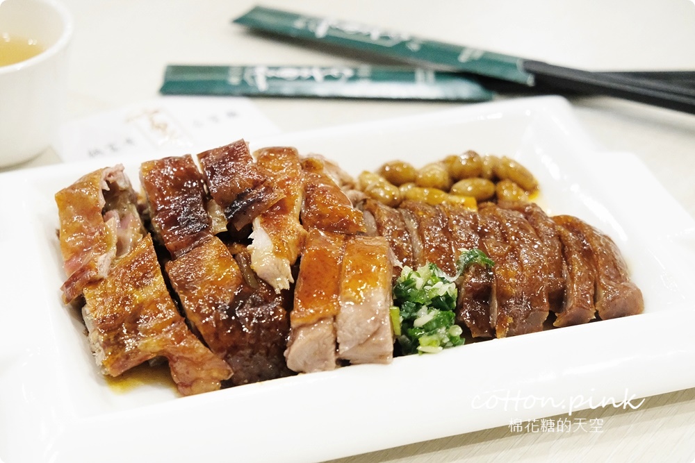 台中港式餐廳推薦|龍富貴茶餐廳就在向上路～不只港點還有手路菜