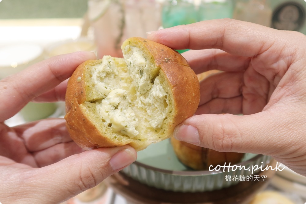 百年老店犁記新品牌-犁茶品記進軍Lalaport，獨家口味霜淇淋聖代CP值大勝！