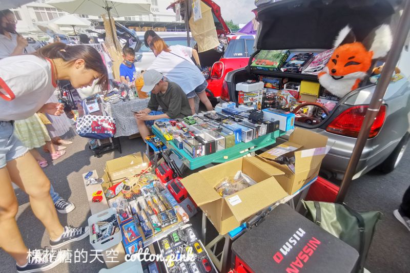 台中二手市集|停車場排滿車竟然是漾市集！後車廂市集銅板價超好買