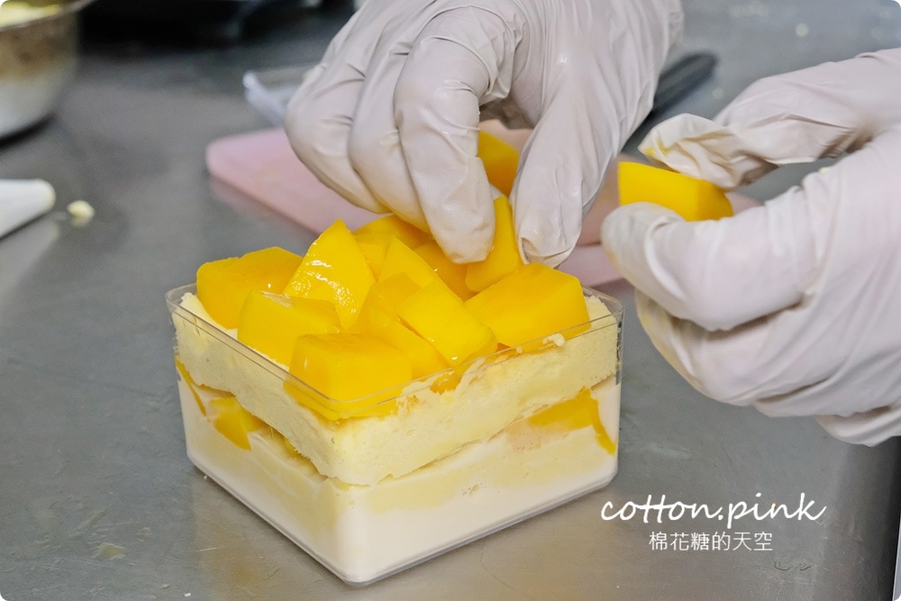 台中少見焙茶巴斯克上架！糖印麵包芒果季正式開打~每一種都好吃