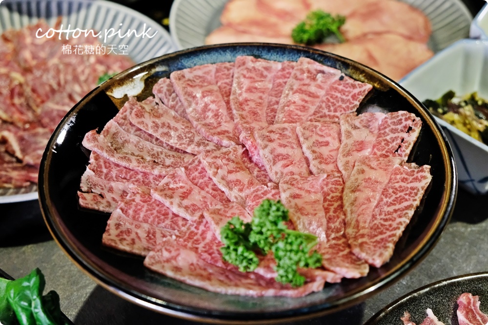 超神秘!台中火鍋一潤鮮切鍋物和牛現切~創意桌邊料理必點 超神秘!台中火鍋一潤鮮切鍋物和牛現切~創意桌邊料理必點