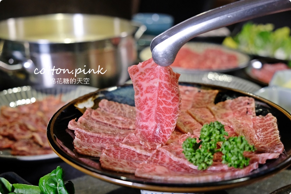 超神秘!台中火鍋一潤鮮切鍋物和牛現切~創意桌邊料理必點 超神秘!台中火鍋一潤鮮切鍋物和牛現切~創意桌邊料理必點