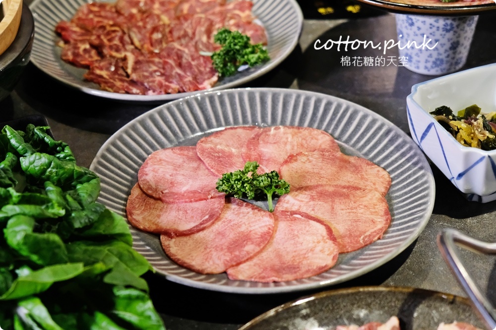 超神秘!台中火鍋一潤鮮切鍋物和牛現切~創意桌邊料理必點 超神秘!台中火鍋一潤鮮切鍋物和牛現切~創意桌邊料理必點