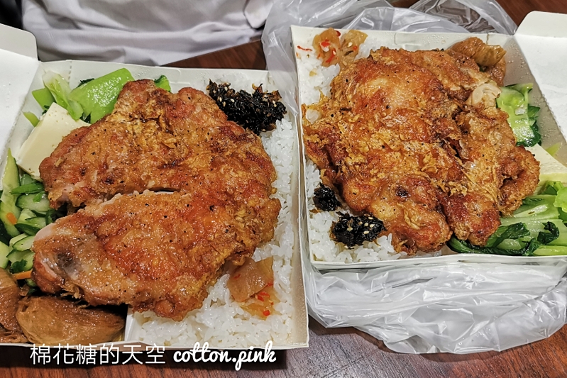 台中便當推薦|石蜜園雞腿飯打開就流口水～連白飯都好好吃！