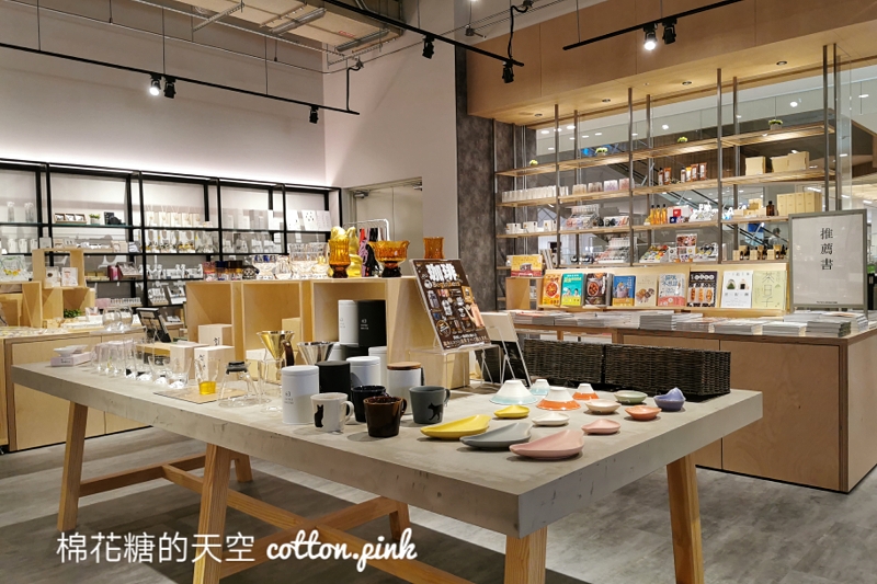 最新台中蔦屋書店開幕啦！就在LaLaport北館～日系選品超好買