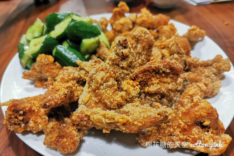 台中鹹酥雞推薦|艾登雞排少見膝軟骨好吃推推!店面超低調~~ 台中鹹酥雞推薦|艾登雞排少見膝軟骨好吃推推!店面超低調~~