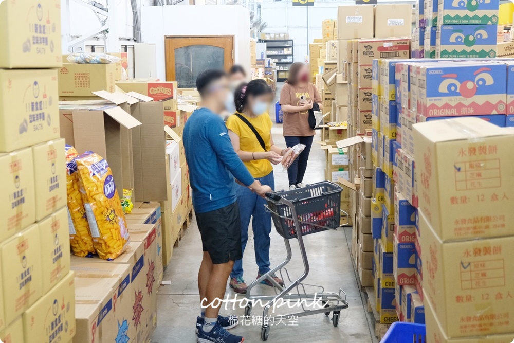 南台灣最大零食批發倉庫！疲老闆批發倉庫中元普度送金牌！