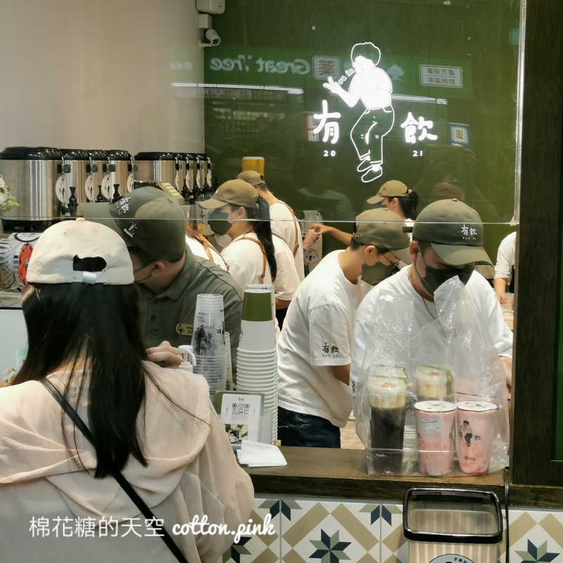 台中新開手搖飲！有飲排隊人潮有嚇人…完整菜單先看再點