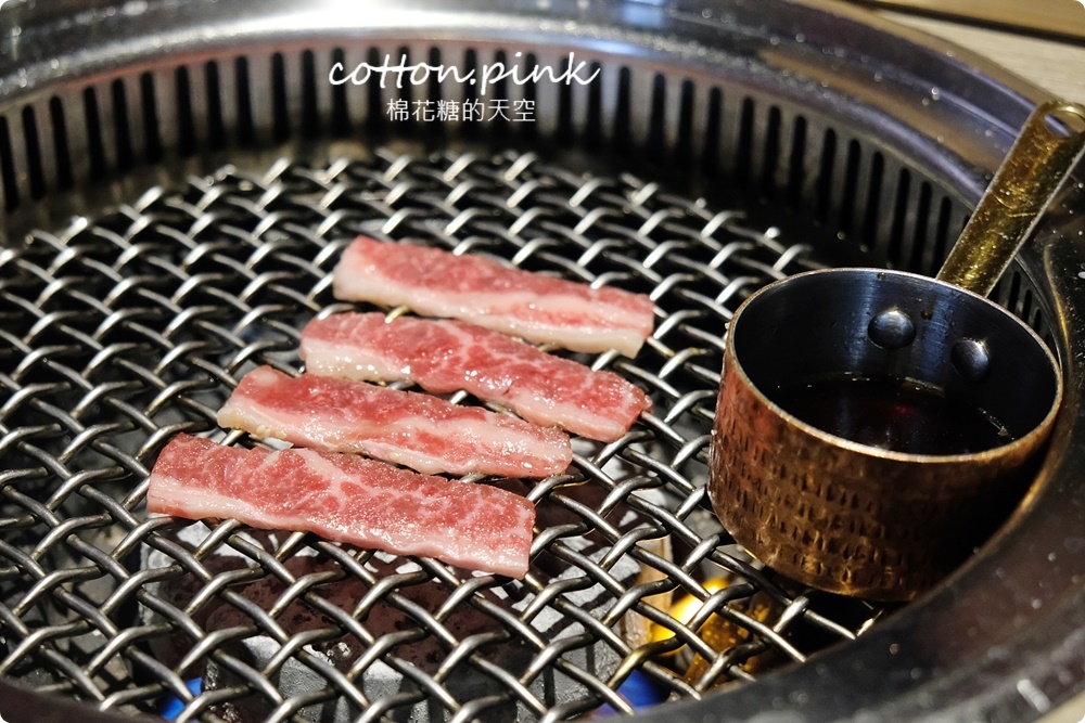 台中高評價燒肉-山鯨燒肉套餐超霸氣！用餐就能免費穿和服～