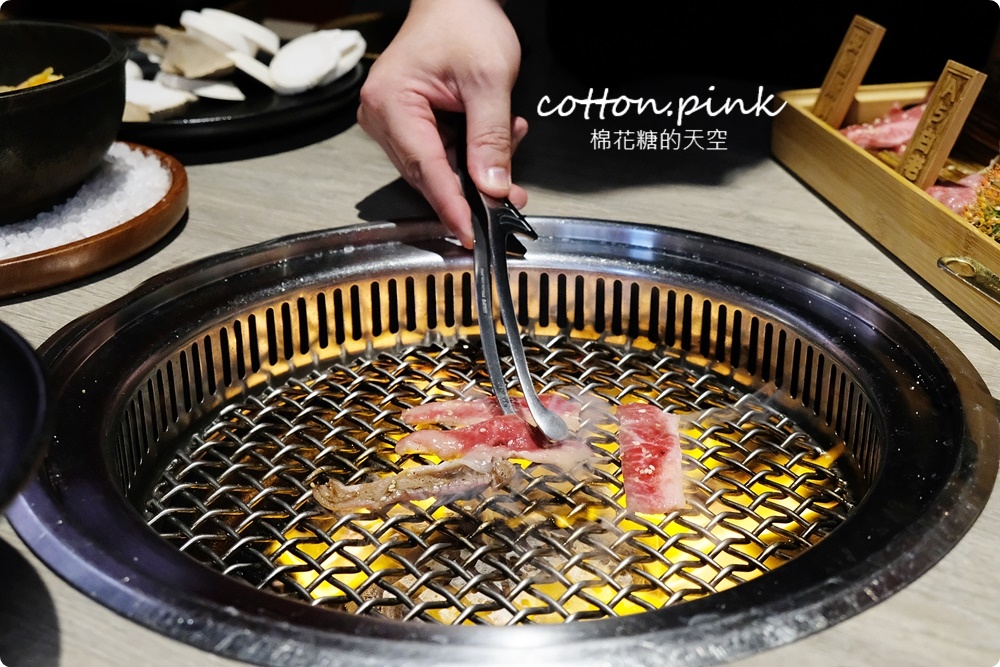 台中高評價燒肉-山鯨燒肉套餐超霸氣！用餐就能免費穿和服～