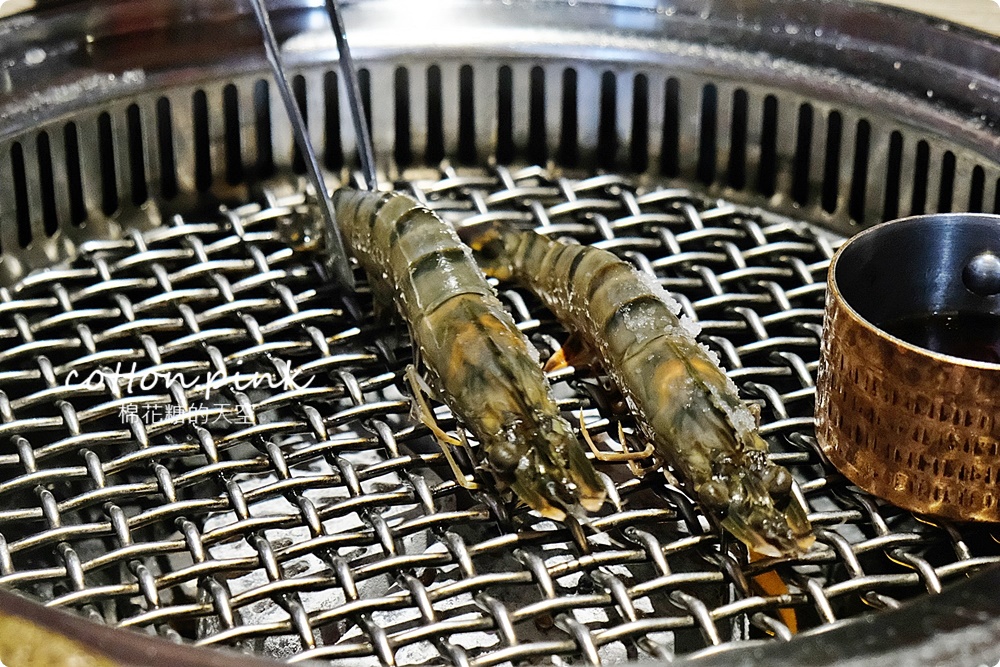 台中高評價燒肉-山鯨燒肉套餐超霸氣！用餐就能免費穿和服～