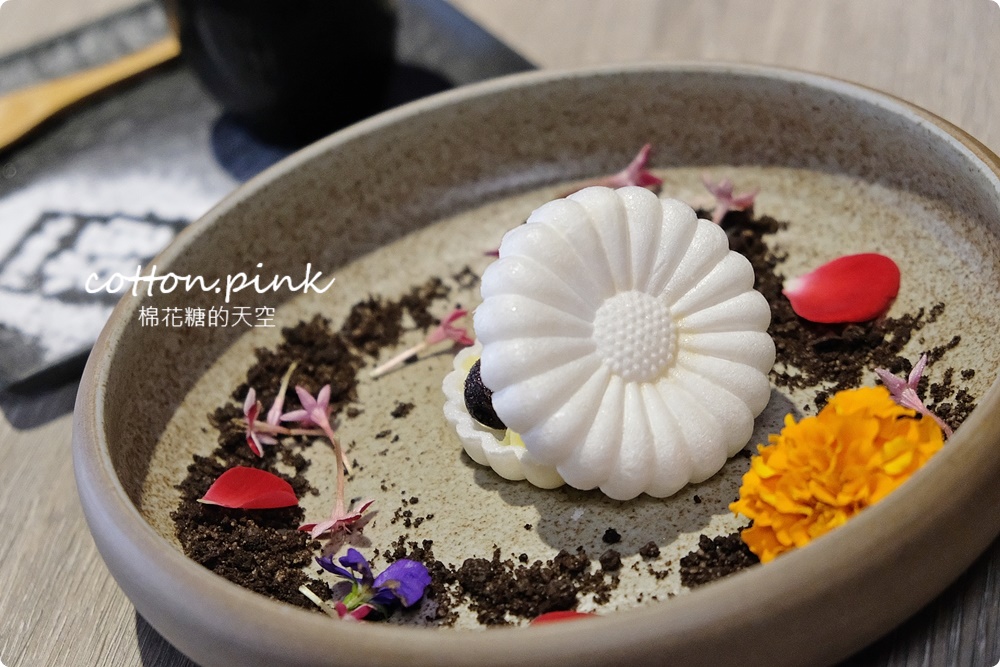 台中高評價燒肉-山鯨燒肉套餐超霸氣！用餐就能免費穿和服～