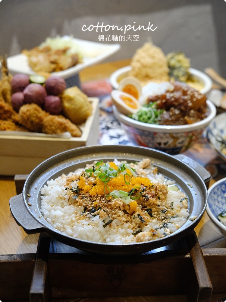 中友百貨旁小巷~小小麥一中店日式烏龍麵好好味!炸物盛合澎湃必點! 中友百貨旁小巷~小小麥一中店日式烏龍麵好好味!炸物盛合澎湃必點!