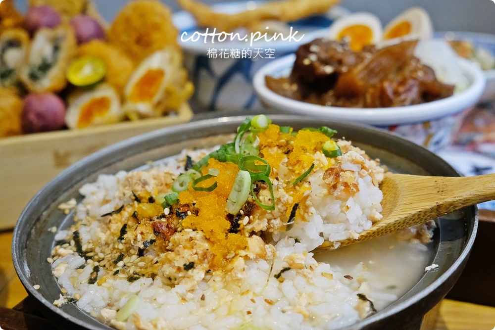 中友百貨旁小巷~小小麥一中店日式烏龍麵好好味!炸物盛合澎湃必點! 中友百貨旁小巷~小小麥一中店日式烏龍麵好好味!炸物盛合澎湃必點!