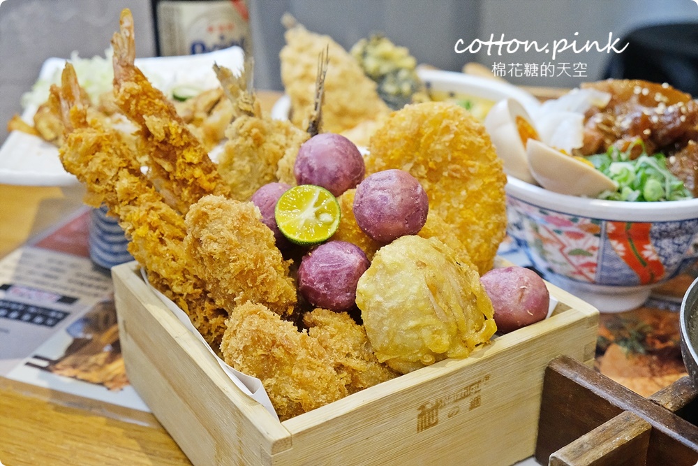 中友百貨旁小巷~小小麥一中店日式烏龍麵好好味!炸物盛合澎湃必點! 中友百貨旁小巷~小小麥一中店日式烏龍麵好好味!炸物盛合澎湃必點!