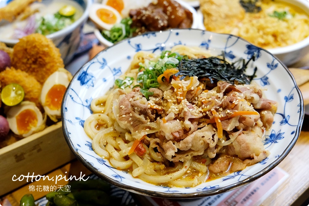 中友百貨旁小巷~小小麥一中店日式烏龍麵好好味!炸物盛合澎湃必點! 中友百貨旁小巷~小小麥一中店日式烏龍麵好好味!炸物盛合澎湃必點!